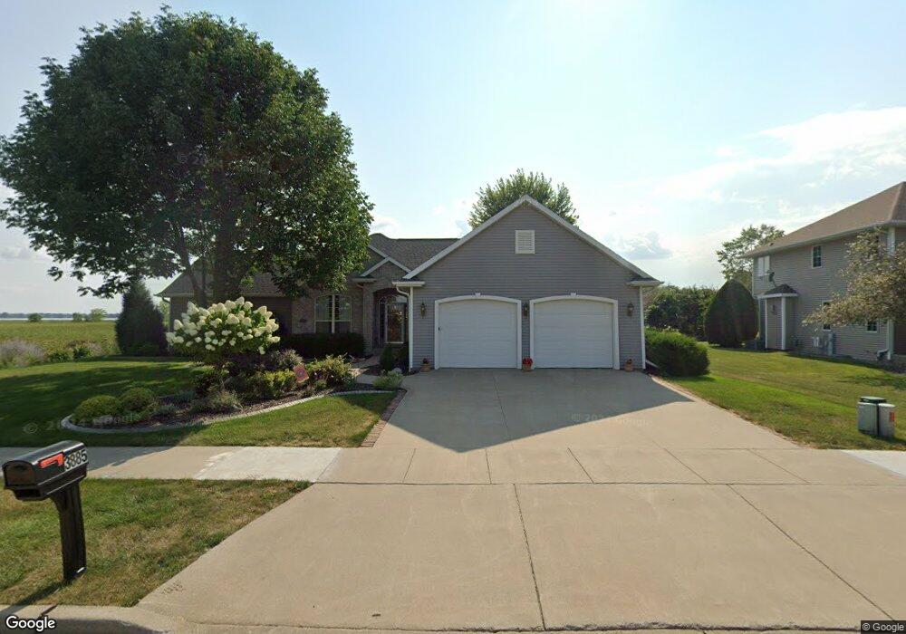 3885 Shorebird Ct, Oshkosh, WI 54904 - photo 1