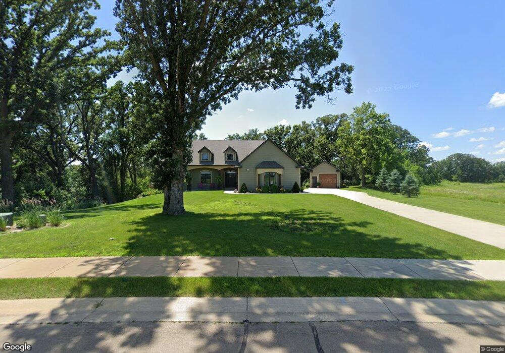 2321 W 9th St, Albert Lea, MN 56007 - photo 1