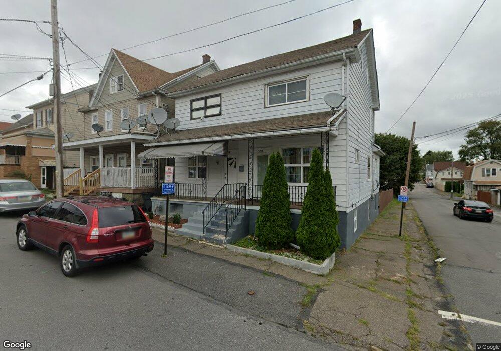 583 Hayes St, Hazleton, PA 18201 - photo 1