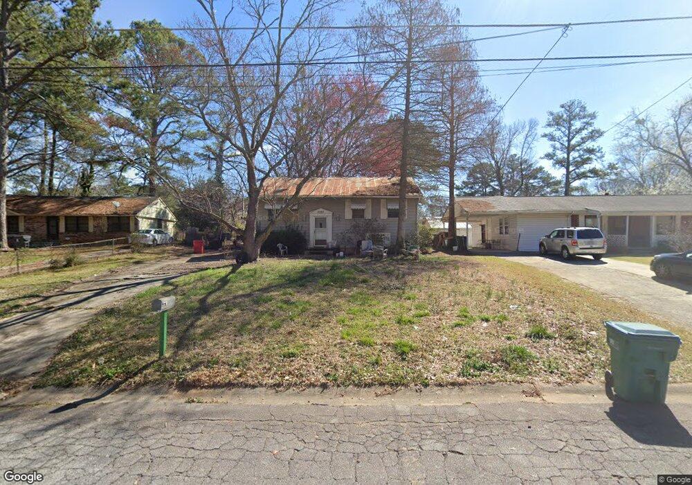 4060 Magnolia Ln, Forest Park, GA 30297 - photo 1