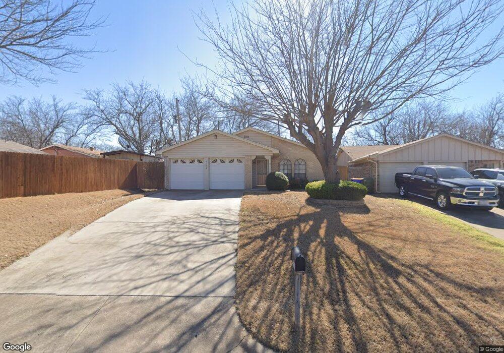 8703 Silver Creek Rd, Fort Worth, TX 76108 - photo 1