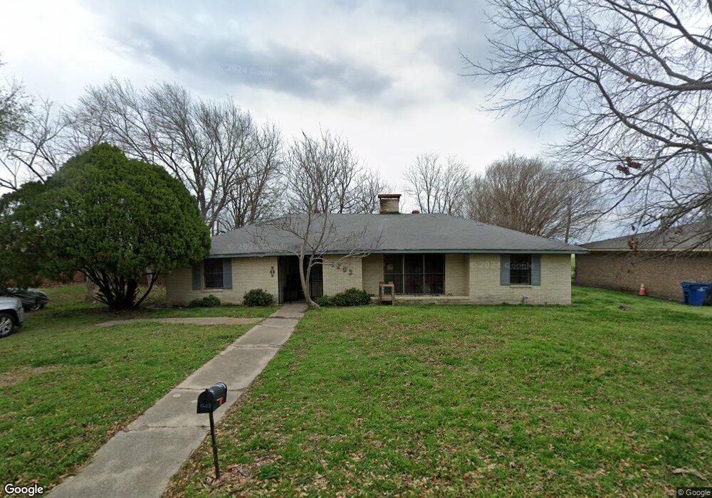 1203 S Benton St, Corsicana, TX 75110 - photo 1