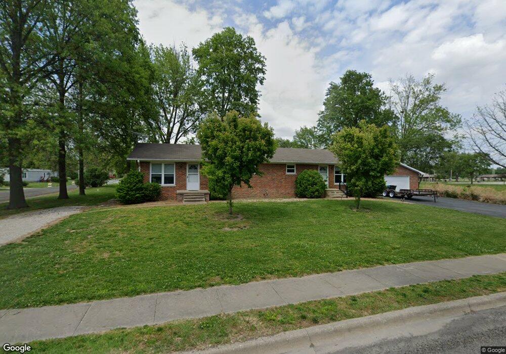 303 E Hill St, Freeburg, IL 62243 - photo 1