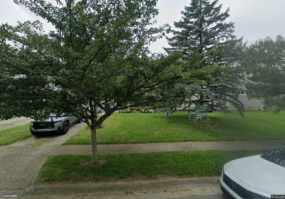 1239 Huntly Dr, Columbus, OH 43227 - photo 1