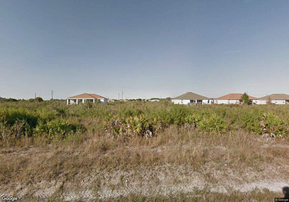 2812 68th St W, Lehigh Acres, FL 33971 - photo 1