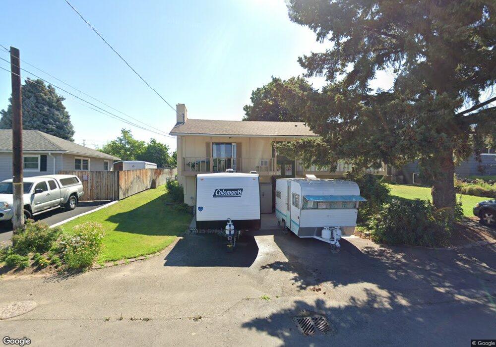 201 S Keller Ave, East Wenatchee, WA 98802 - photo 1