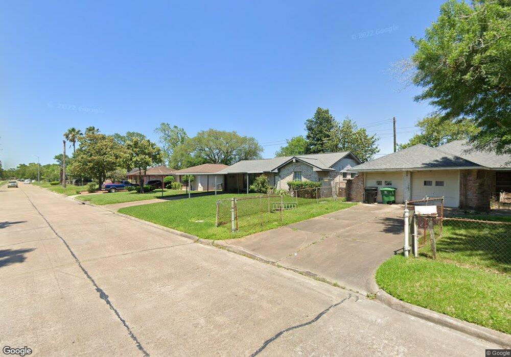 10318 Woodwick St, Houston, TX 77016 - photo 1