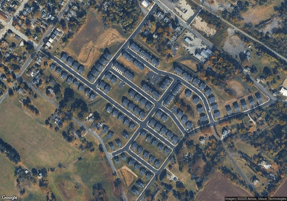 732 Peony Ln, Spring City, PA 19475 - photo 1