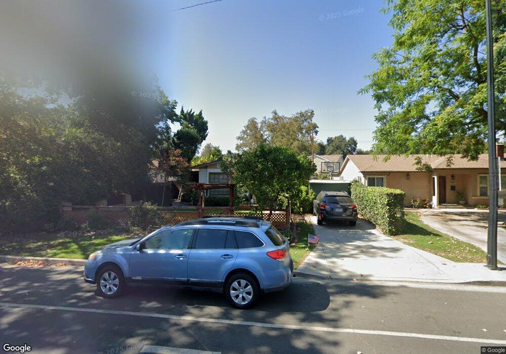 2003 W Riverside Dr, Burbank, CA 91506 - photo 1