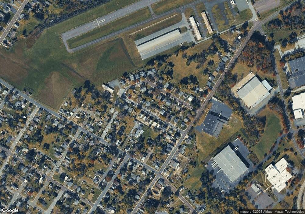 124 Anthony Wayne Dr, Pottstown, PA 19464 - photo 1