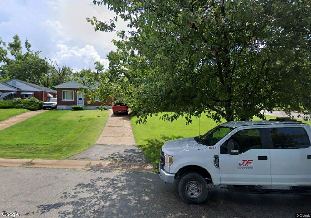 4300 N Taylor Ave, Saint Louis, MO 63115 - photo 1