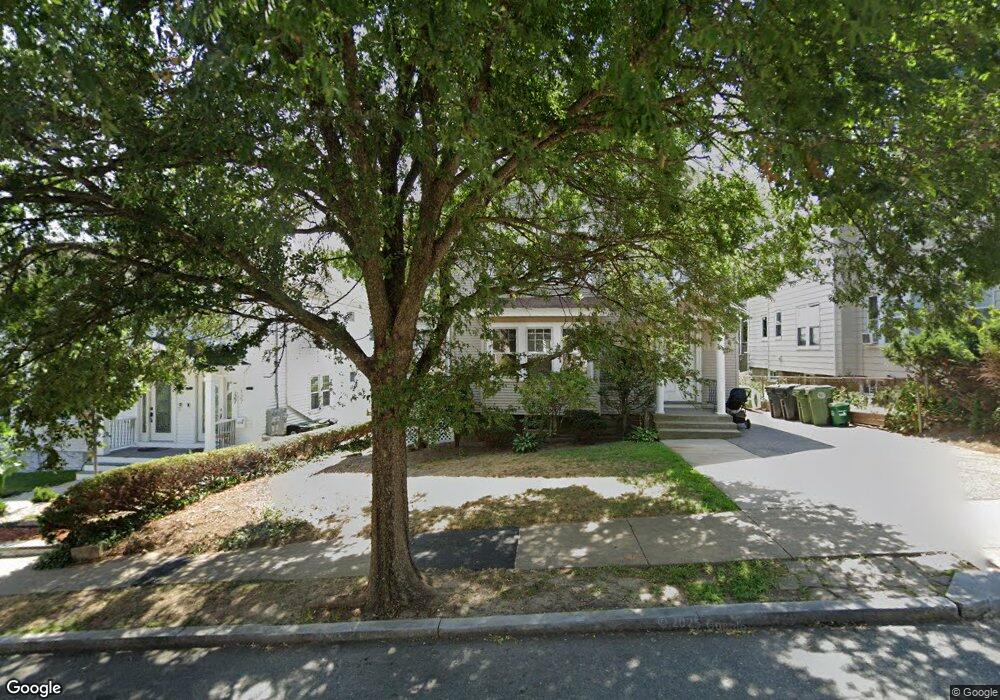 125 Spruce St unit 125, Watertown, MA 02472 - photo 1