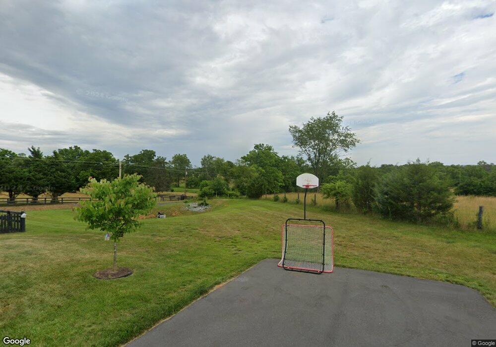 353 Upton Ct, Boyce, VA 22620 - photo 1