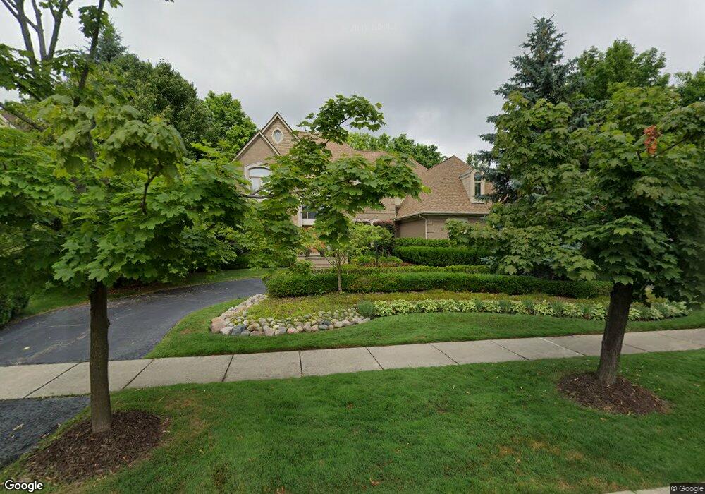 6965 Crosswell Dr, West Bloomfield, MI 48322 - photo 1