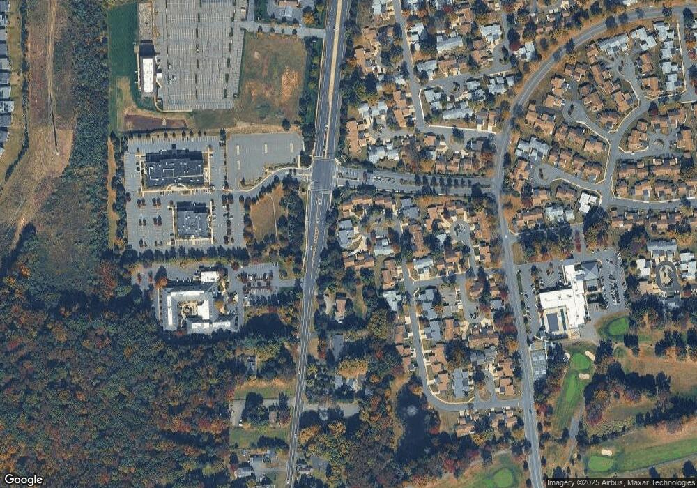 52C Juniper Plaza unit c, Monroe Township, NJ 08831 - photo 1