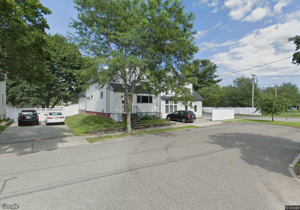 130 John St, Reading, MA 01867 - photo 1