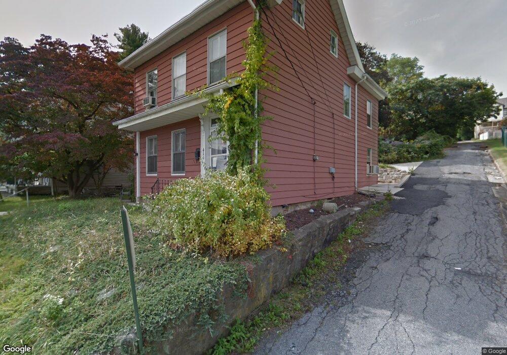 416 New St, Freemansburg, PA 18017 - photo 1