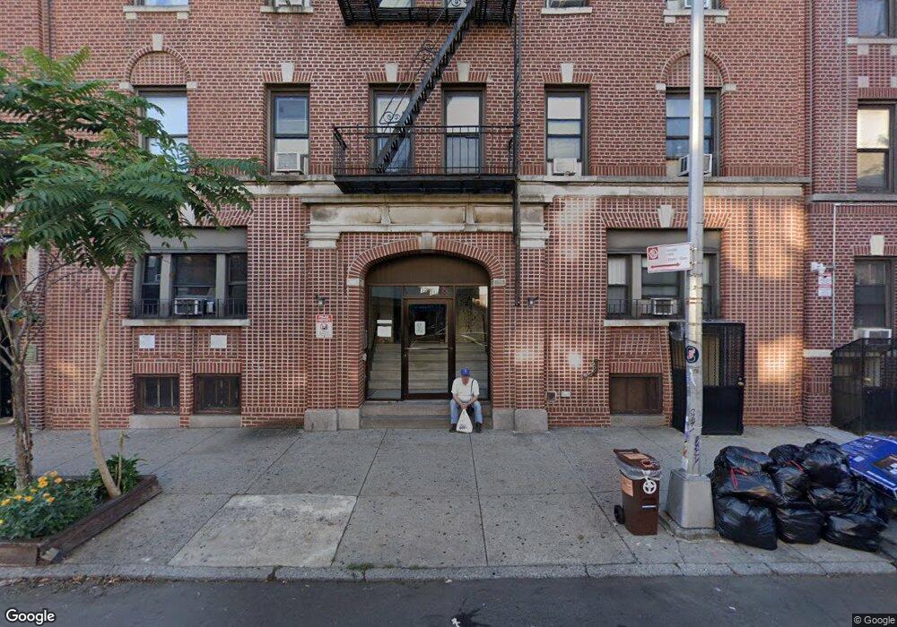 30-11 34th St unit 5-E, Long Island City, NY 11103 - photo 1