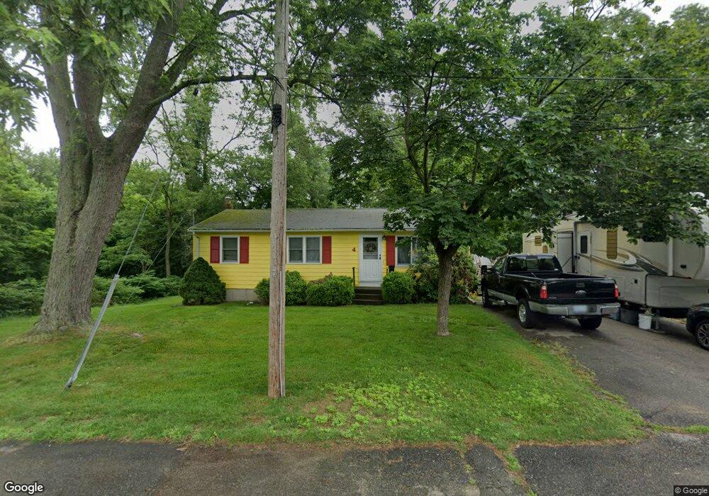 4 Fillmore St, Warwick, RI 02888 - photo 1