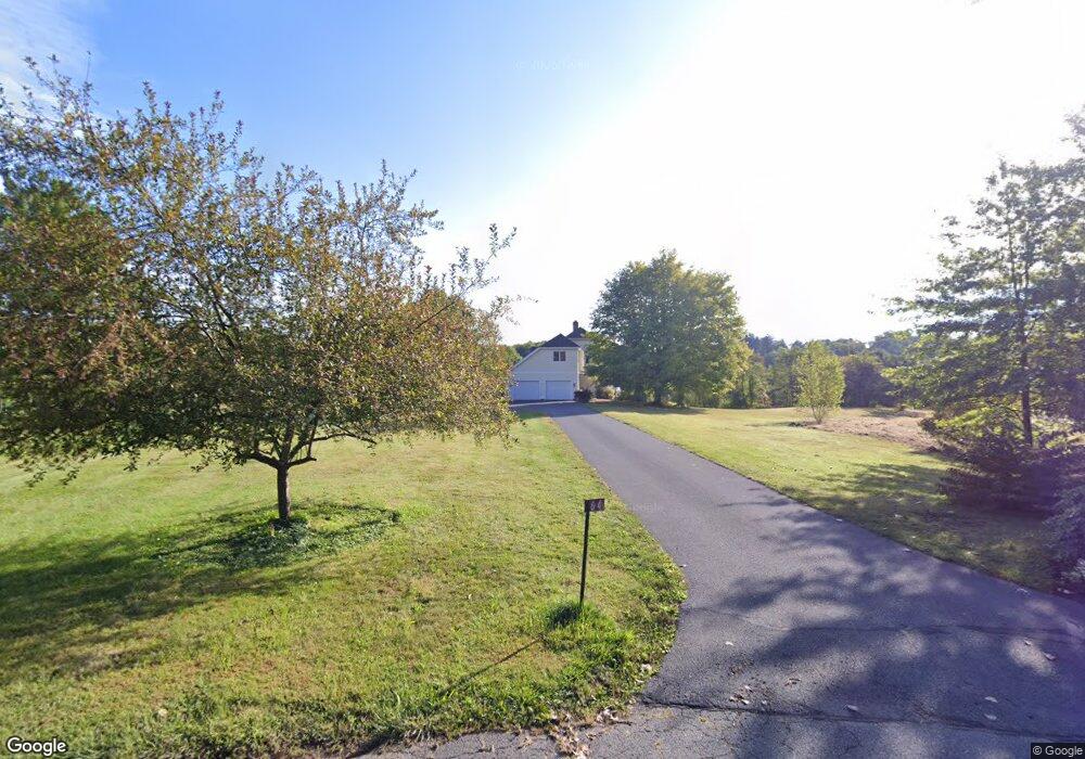 64 Carriage Ln, Amherst, MA 01002 - photo 1