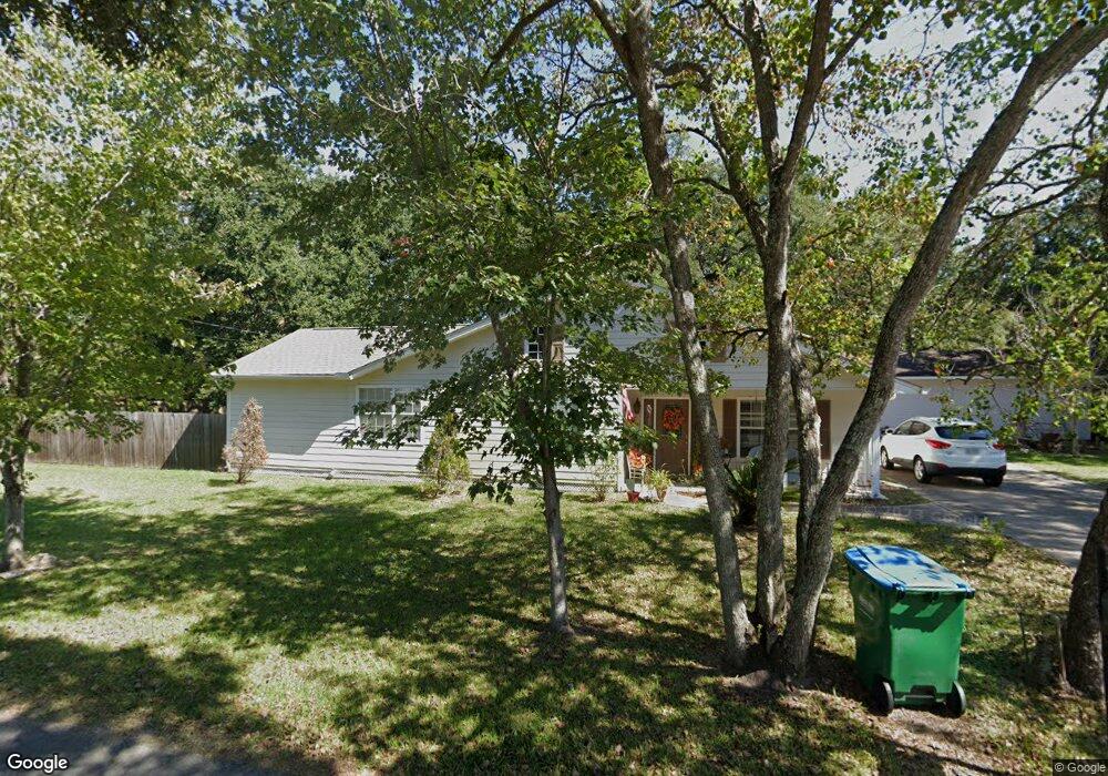 6914 Barnes Rd, Moss Point, MS 39563 - photo 1