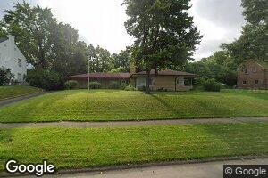 2010 Burroughs Dr, Dayton, OH 45406