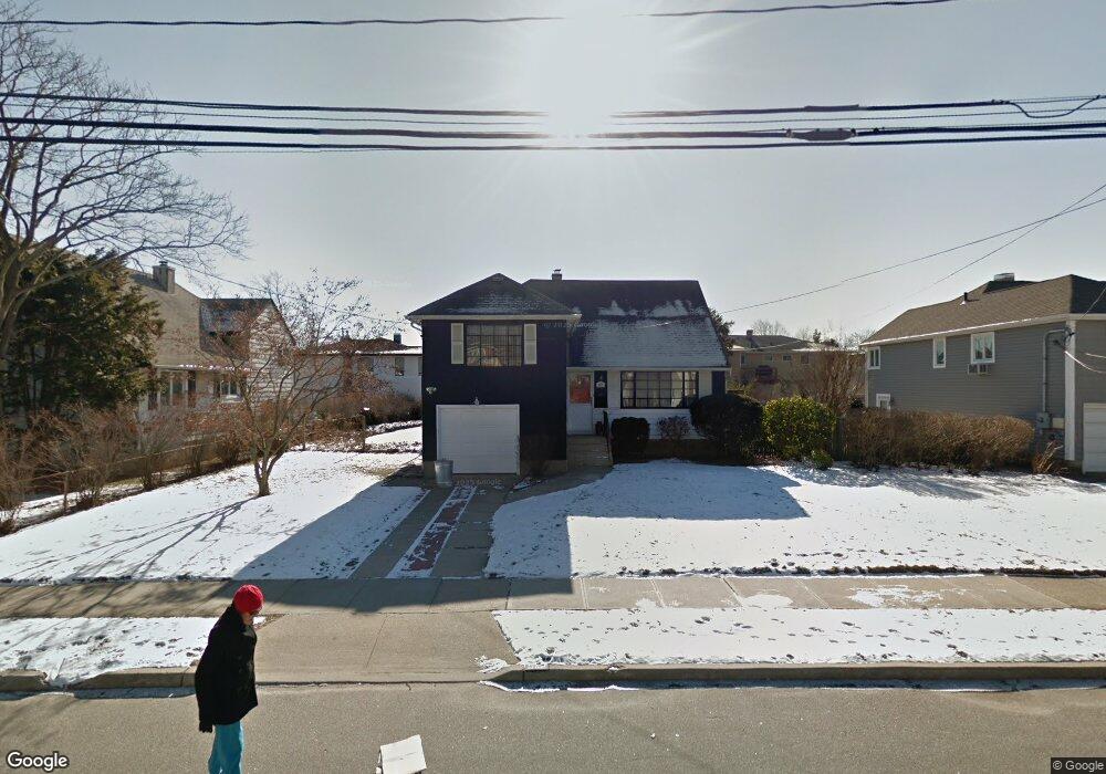 1762 James St, Merrick, NY 11566 - photo 1