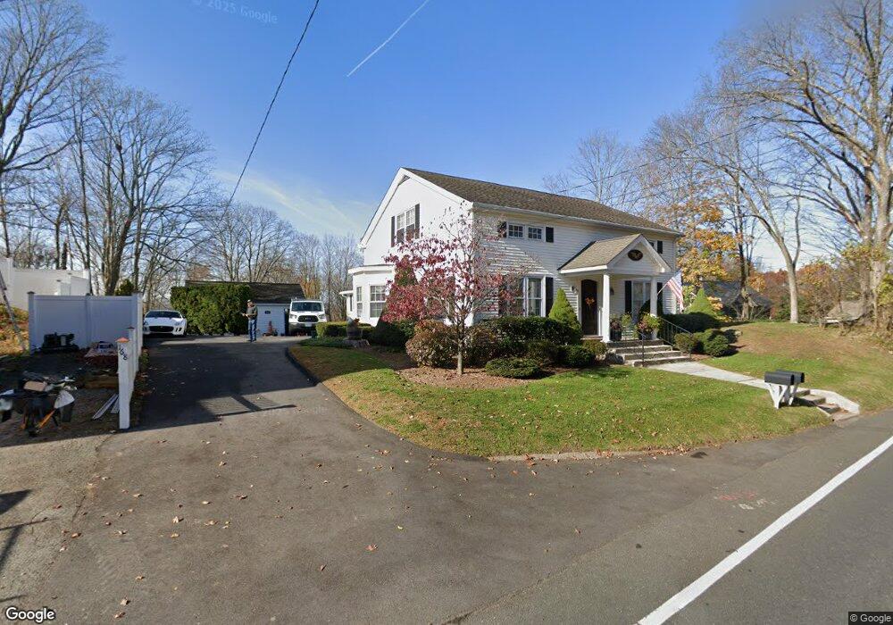 168 Whisconier Rd, Brookfield, CT 06804 - photo 1