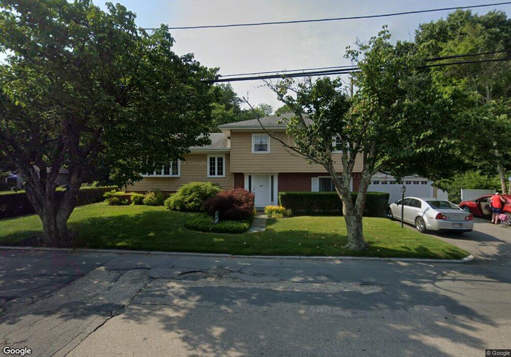 460 Hawthorn St, New Bedford, MA 02740 - photo 1