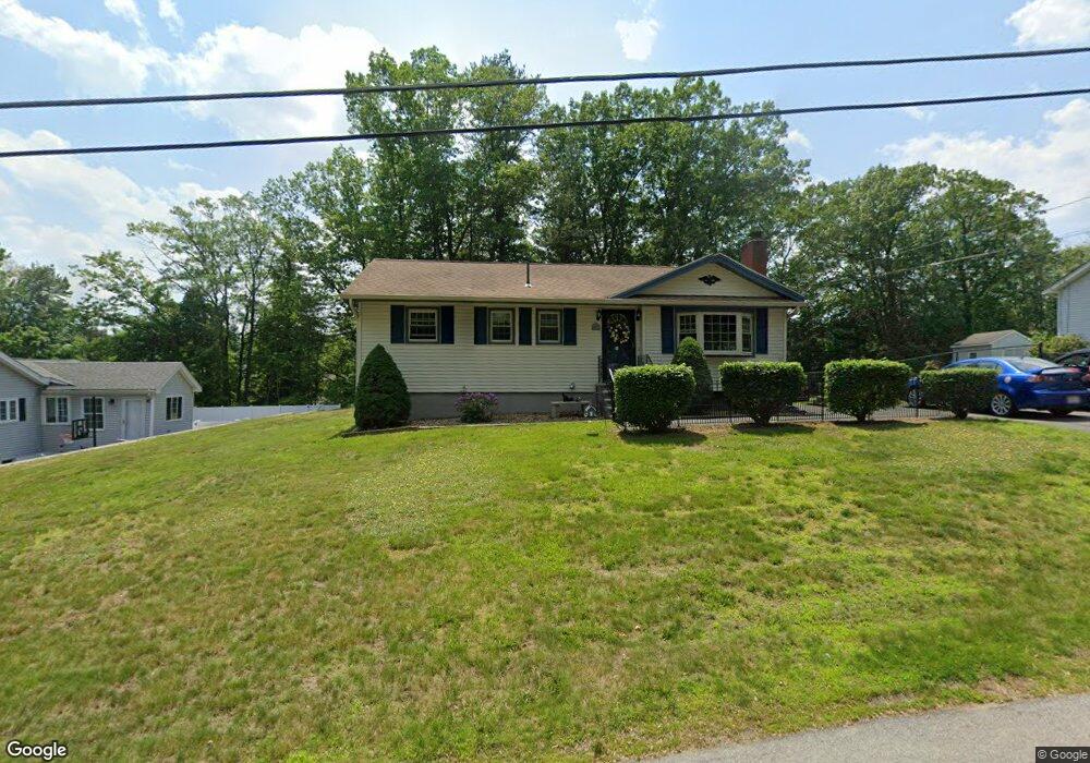 152 Myron St, Dracut, MA 01826 - photo 1