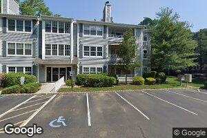 807 Meadow Ct, Helmetta, NJ 08828