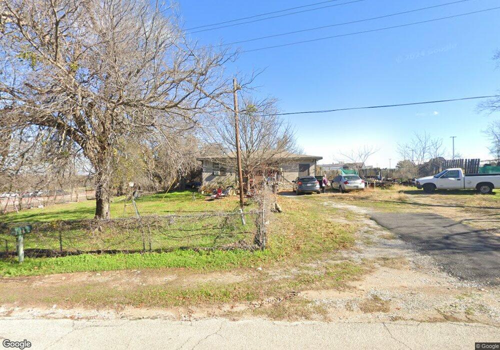 1614 Liberty St, Weatherford, TX 76086 - photo 1