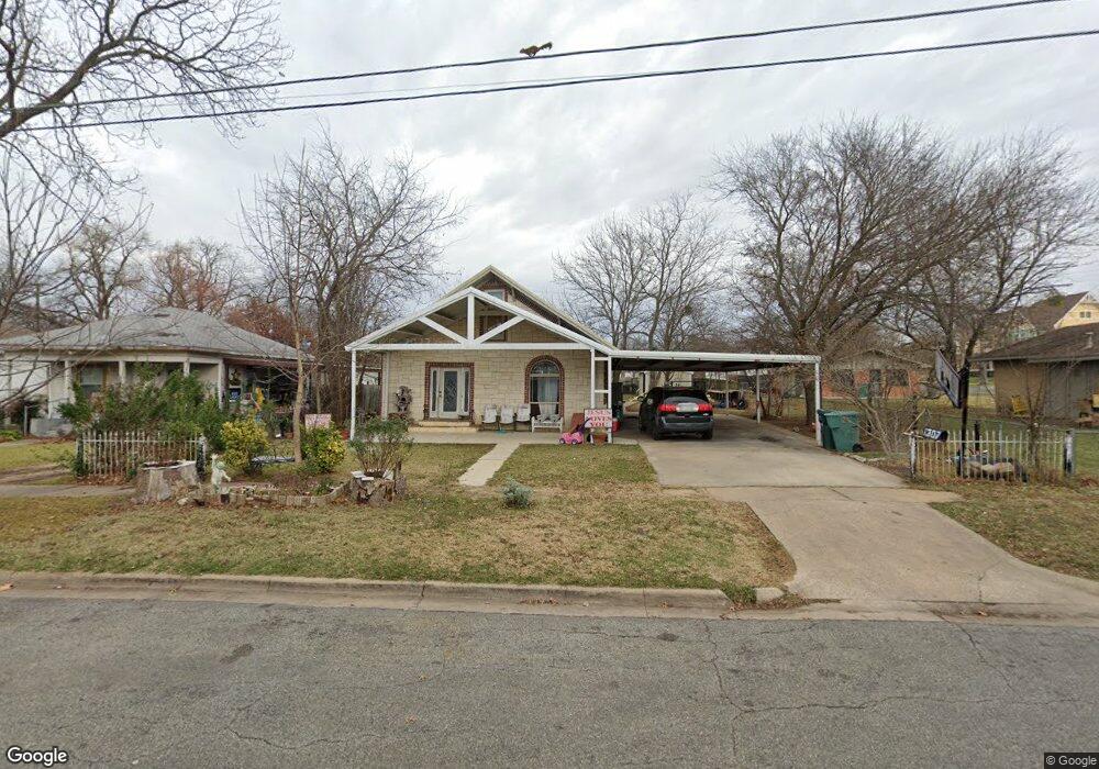 1307 N Luckett St, Sherman, TX 75090 - photo 1