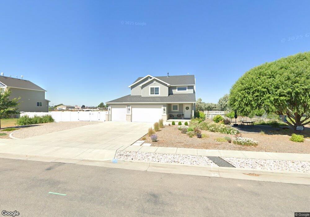 2741 N 3475 W unit 10, Ogden, UT 84404 - photo 1