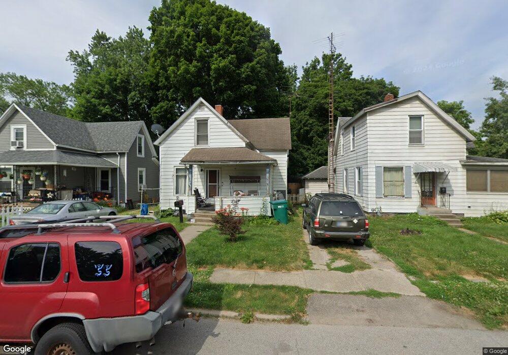 204 Holcomb St, La Porte, IN 46350 - photo 1