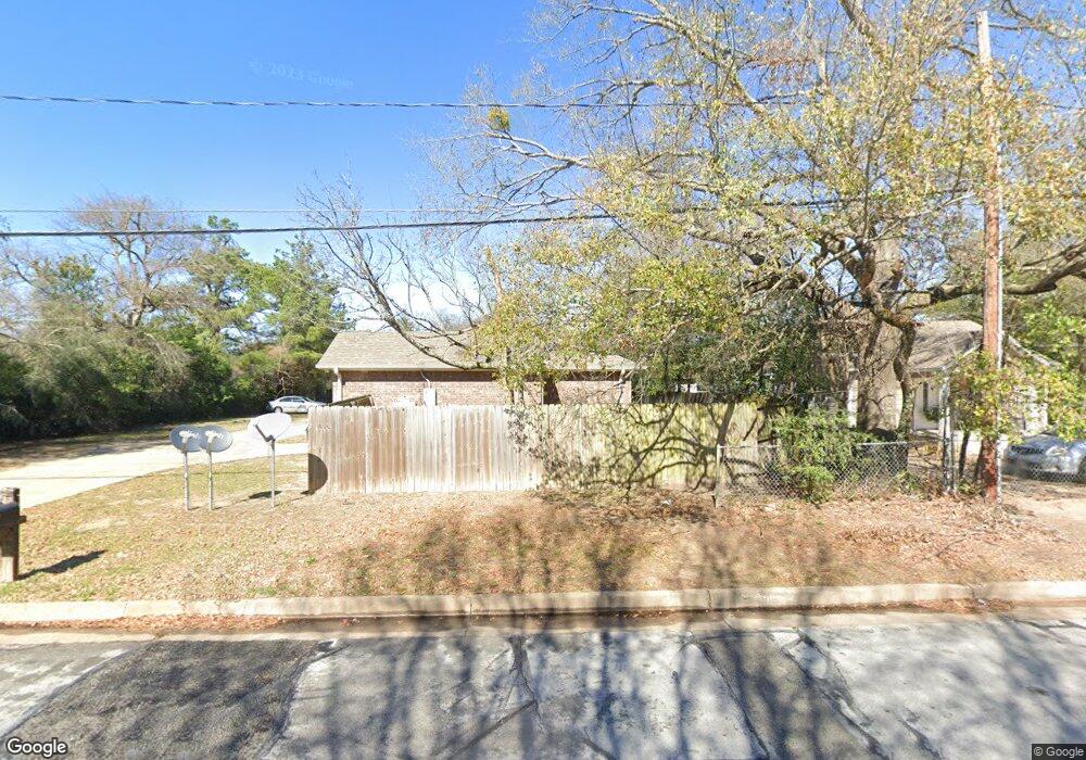 1909 & 1915 W Shaw St, Tyler, TX 75701 - photo 1