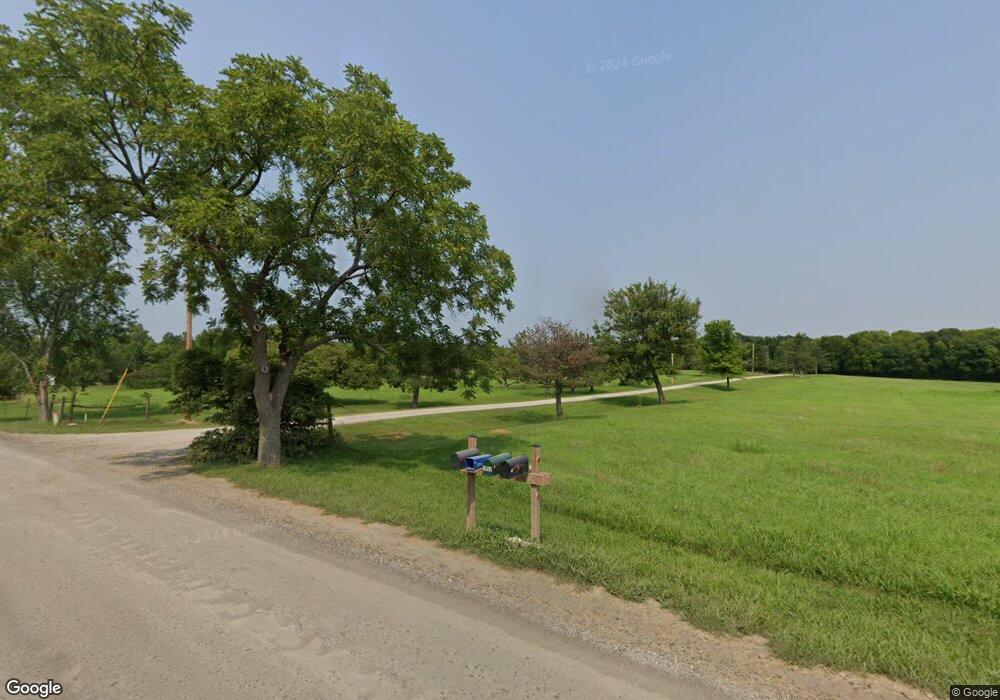 1852 E 950th Rd, Lawrence, KS 66049 - photo 1