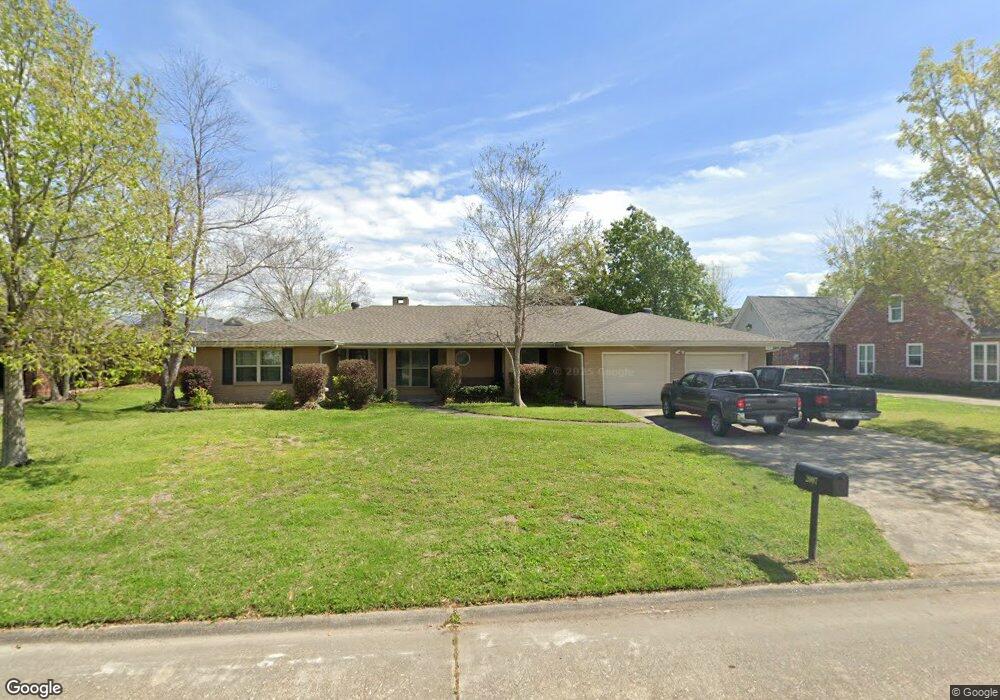 2007 Charvais Dr, Lake Charles, LA 70601 - photo 1