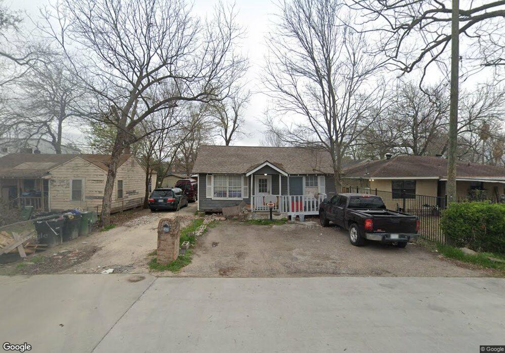 239 Garrotsville St, Houston, TX 77022 - photo 1