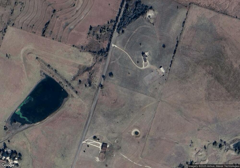 894 Buckellen Ln, McGregor, TX 76557 - photo 1