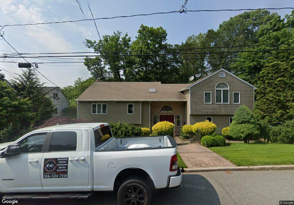 34 Cleveland Ave, Glen Head, NY 11545 - photo 1