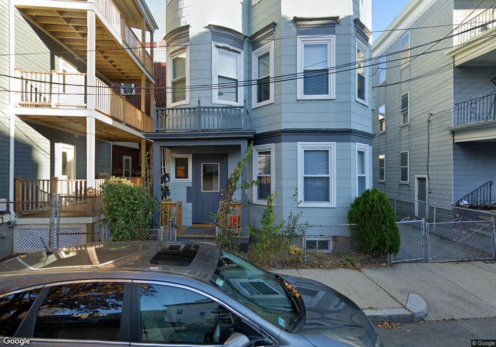 12 Hamlin St unit 3, Cambridge, MA 02141 - photo 1