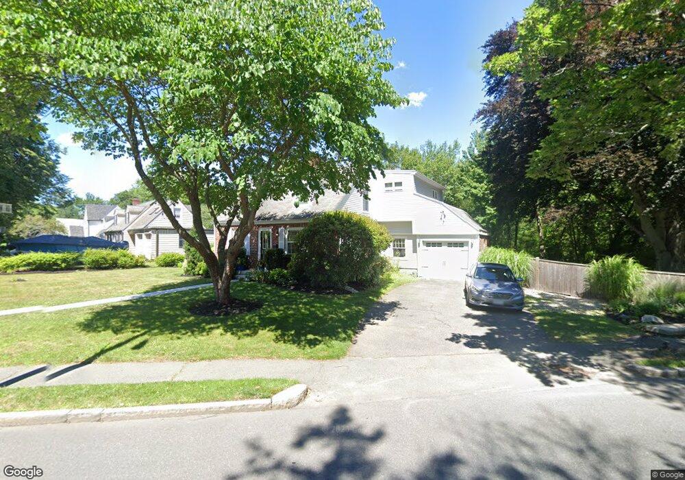 28 W Shore Dr, Marblehead, MA 01945 - photo 1