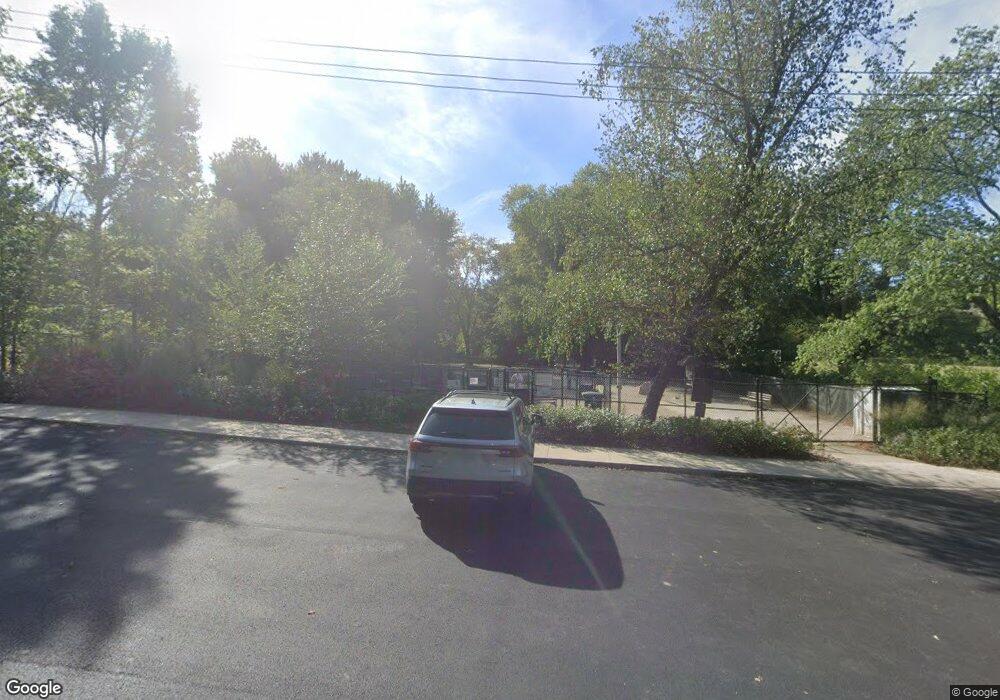 1680 N Sycamore St, Arlington, VA 22205 - photo 1