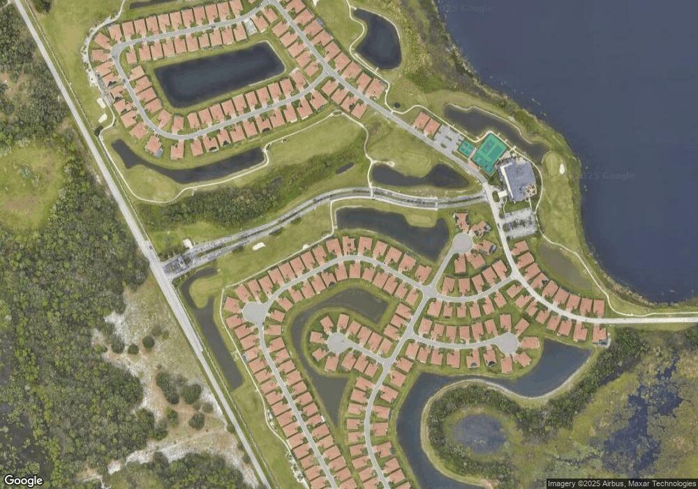 1052 Sawgrass Dr, Winter Haven, FL 33884 - photo 1