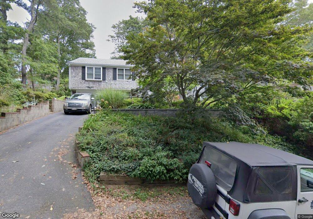 10 Mallard St, Yarmouth Port, MA 02675 - photo 1