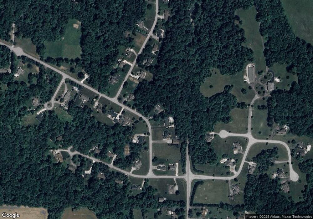 7010 Brenlee Dr, Georgetown, IN 47122 - photo 1