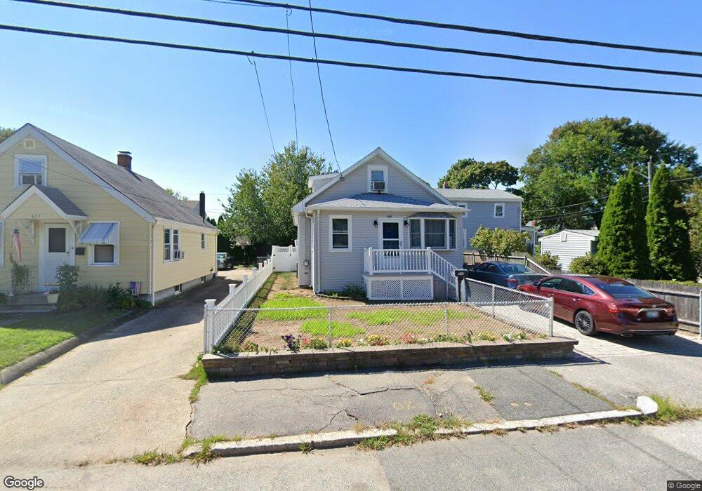 547 Bullocks Point Ave, Riverside, RI 02915 - photo 1