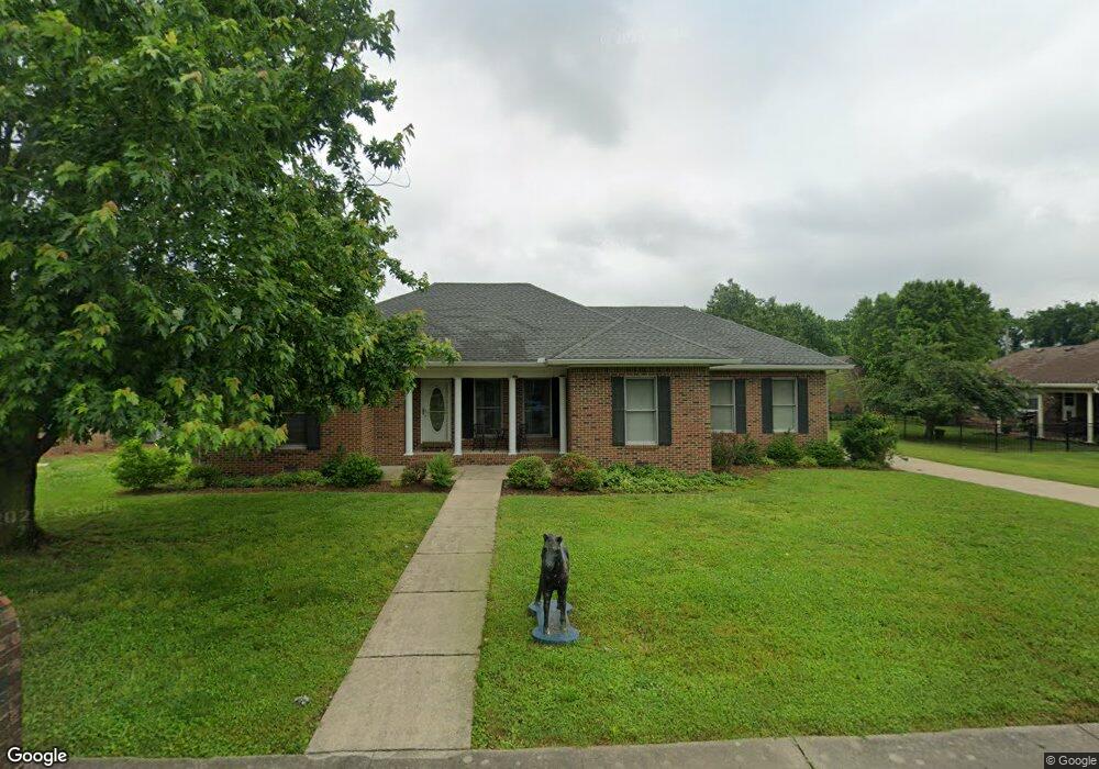 311 Green Hills Dr, Shelbyville, TN 37160 - photo 1