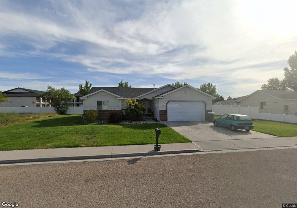 520 E 220 N, Delta, UT 84624 - photo 1